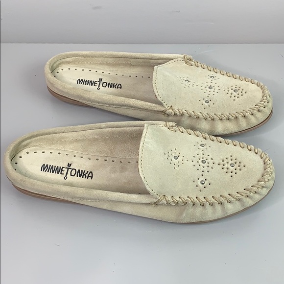 minnetonka suede moccasin mule with studs